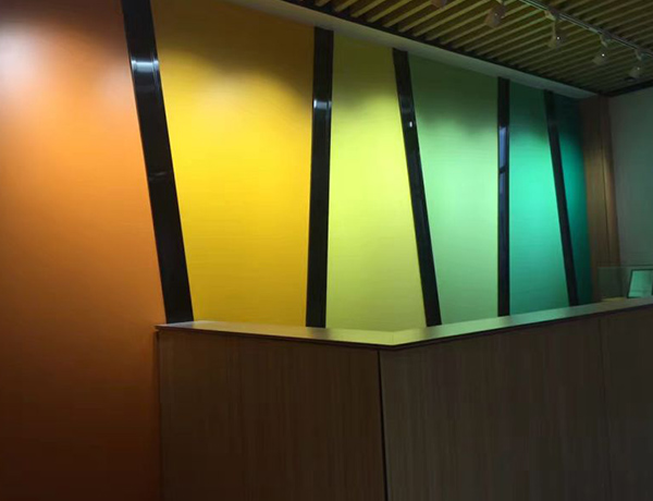 Kompaktiškas laminato stalviršis